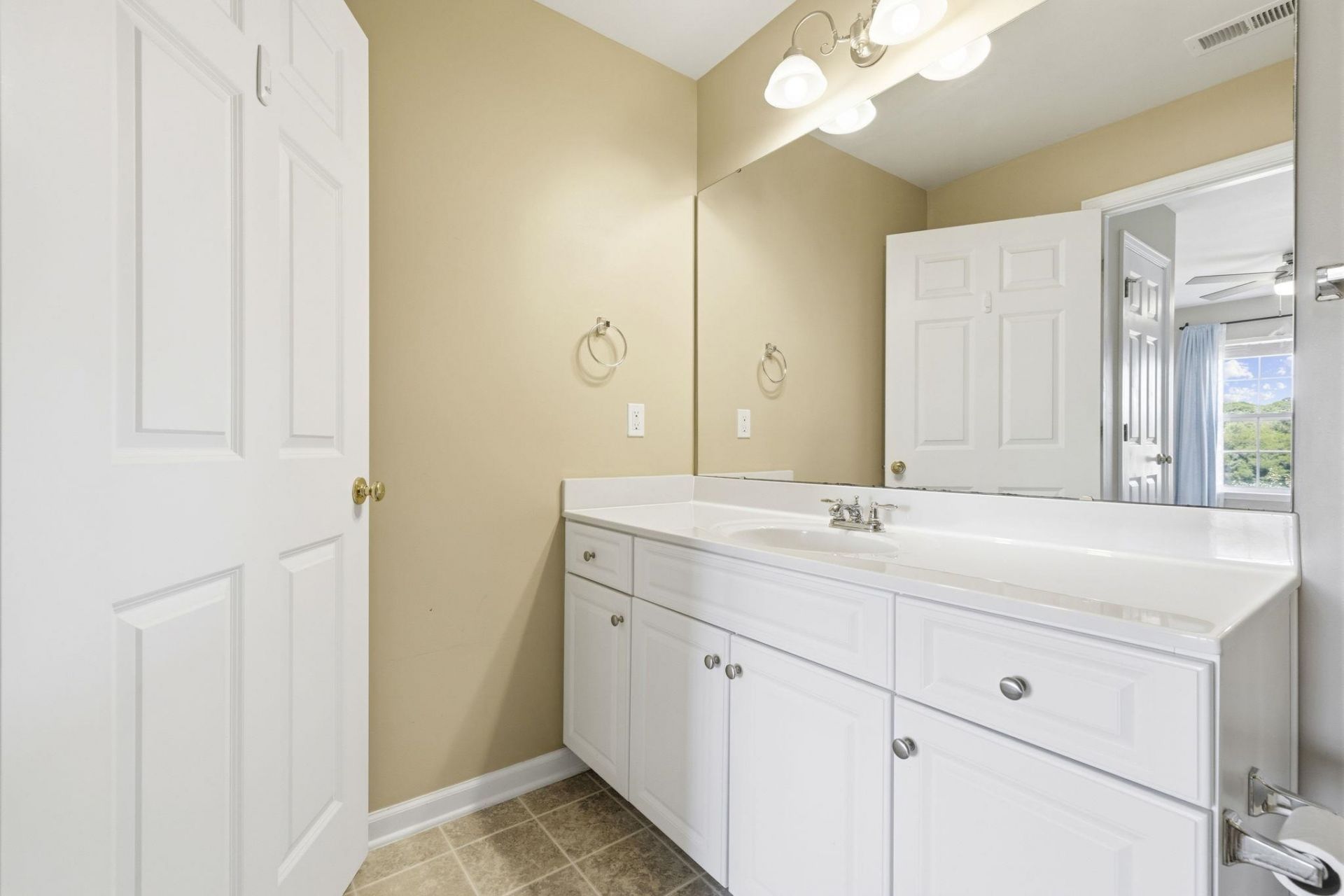 113 Butkus Dr.  Photo 19
