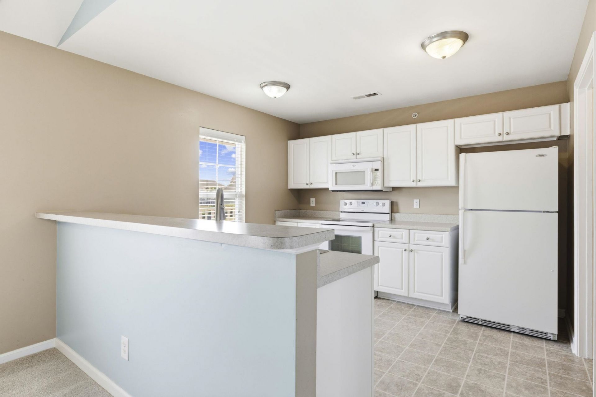 113 Butkus Dr.  Photo 7
