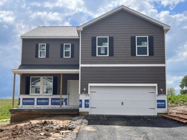 343 Leslie Farms Dr, Evans City, PA 16033