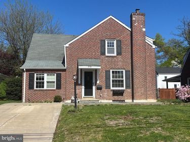 710 SEMINOLE, JENKINTOWN, PA 19046
