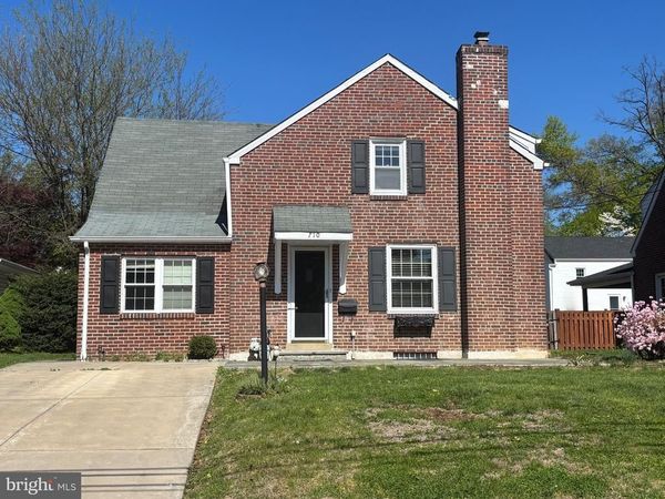 710 SEMINOLE, JENKINTOWN, PA 19046