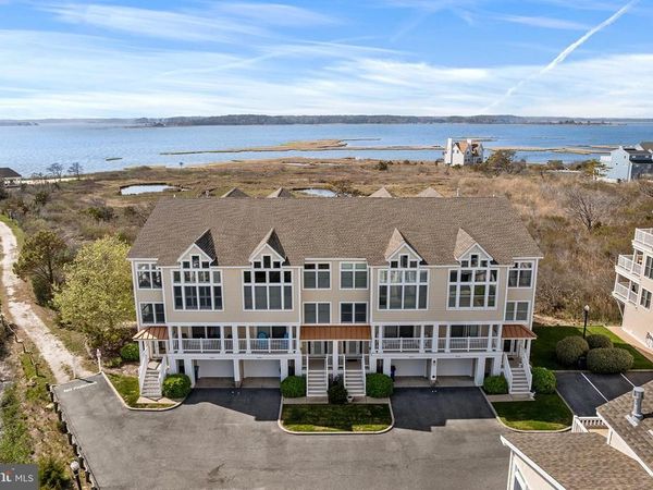 40160 SALT MEADOW DRIVE, FENWICK ISLAND, DE 19944
