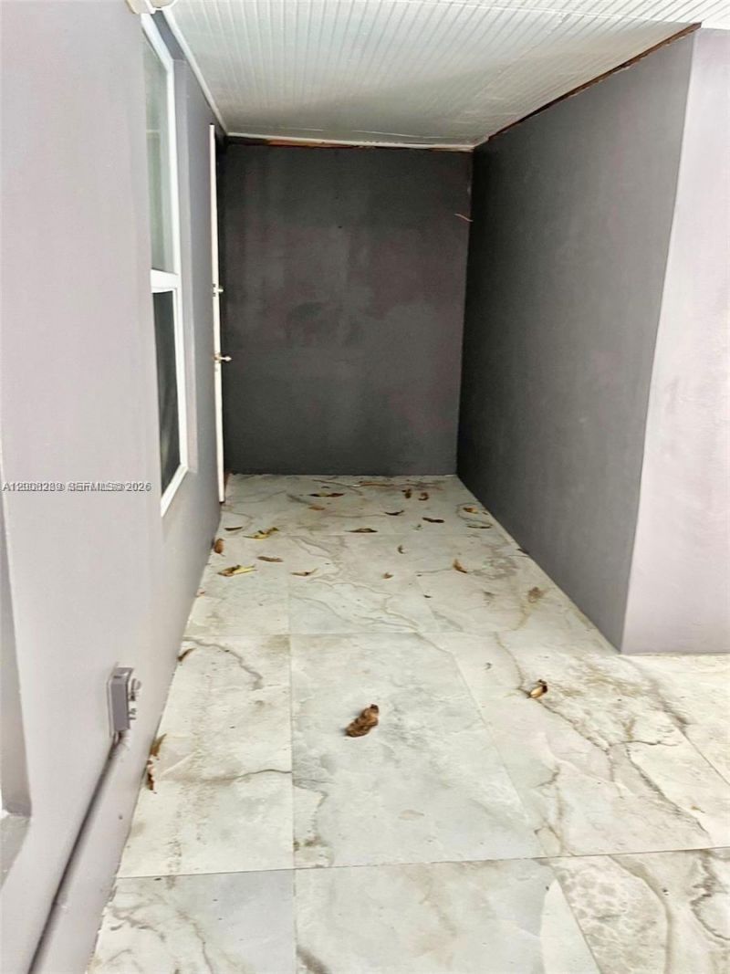 1649 NE 8th Ave, Unit 1, Fort Lauderdale, FL 33305 Photo