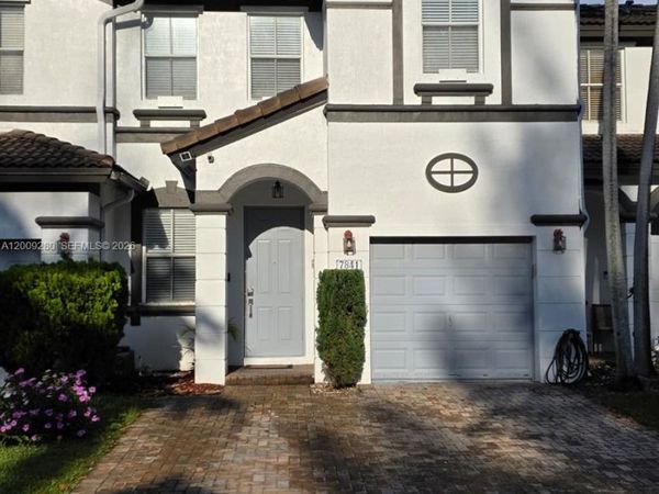 7841 NW 116th Pl , Doral, FL 33178
