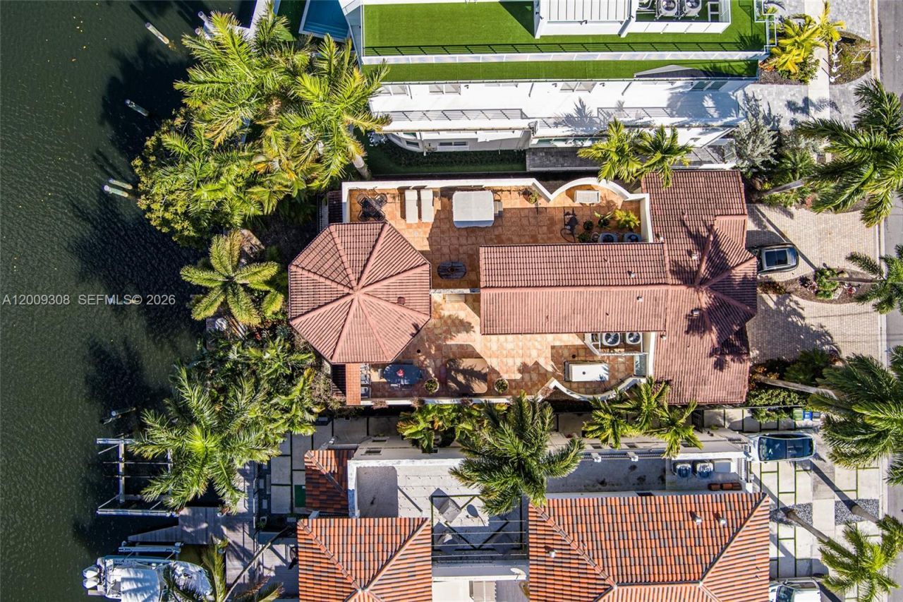 417 Hendricks Isle, Fort Lauderdale, FL 33301 Photo