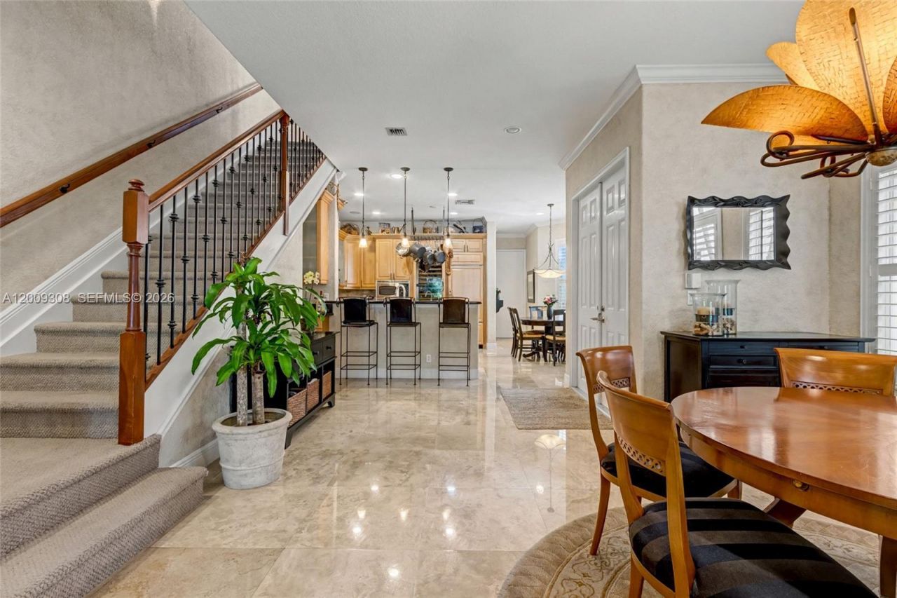 417 Hendricks Isle, Fort Lauderdale, FL 33301 Photo