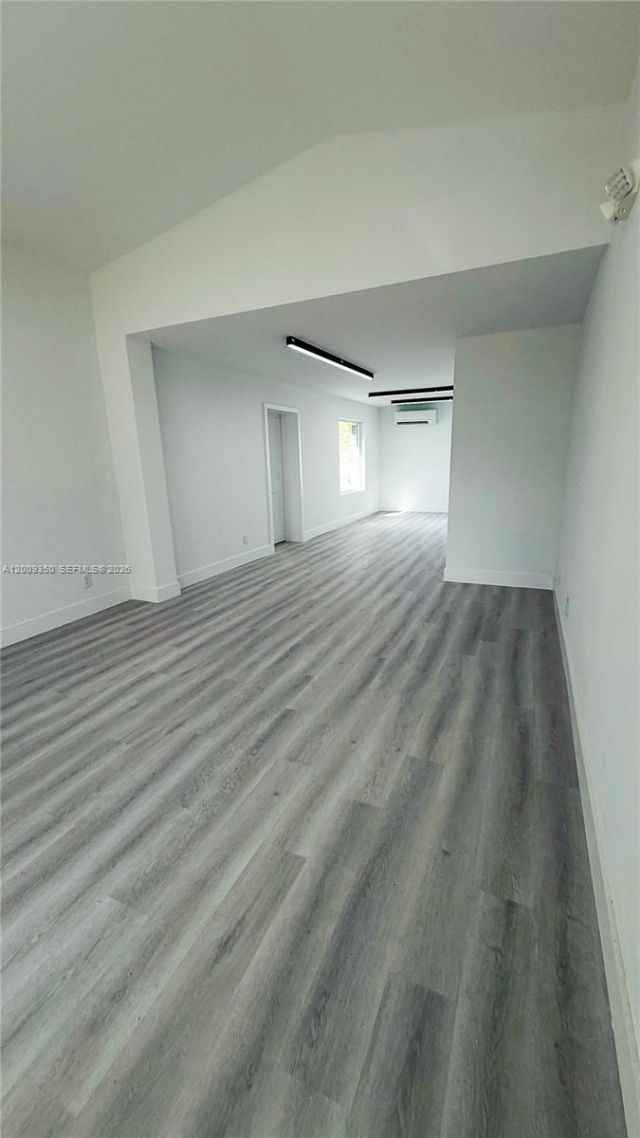 7061 Taft St , Hollywood, FL 33024 Photo