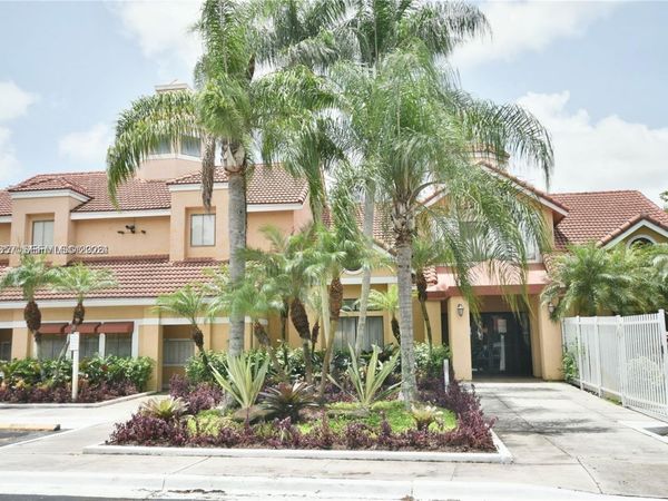 15551 SW 104th Ter , Unit 814, Miami, FL 33196