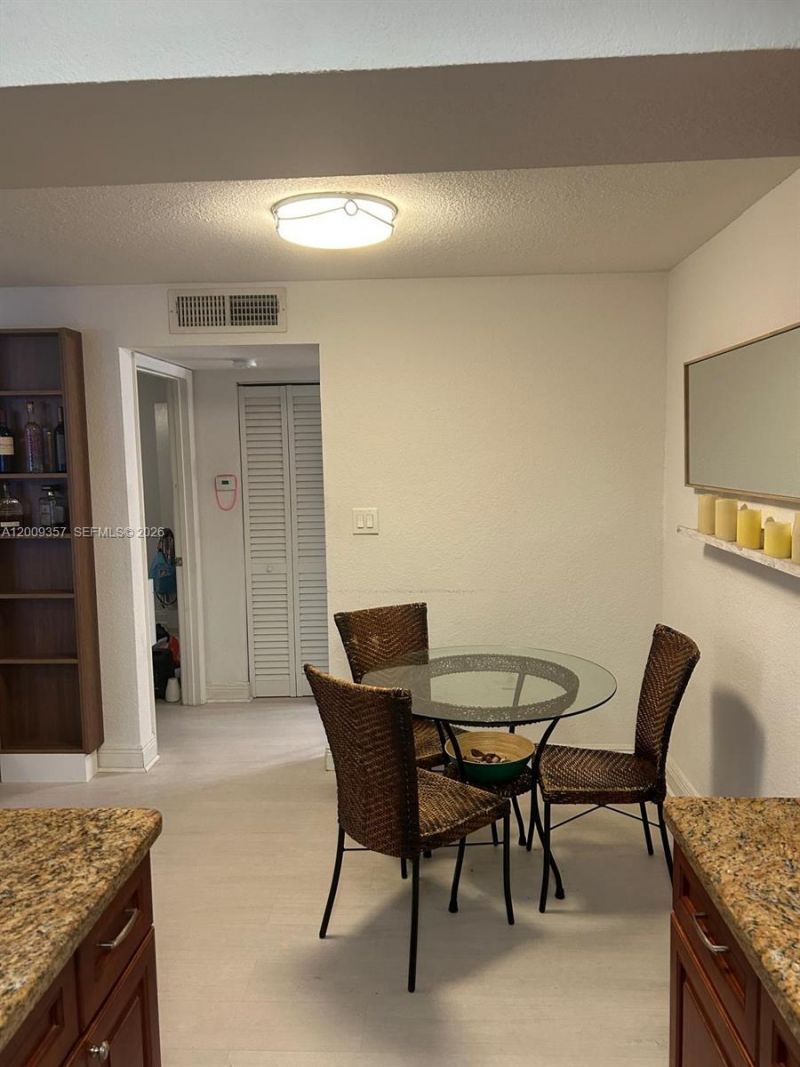 15551 SW 104th Ter , Unit 814, Miami, FL 33196 Photo