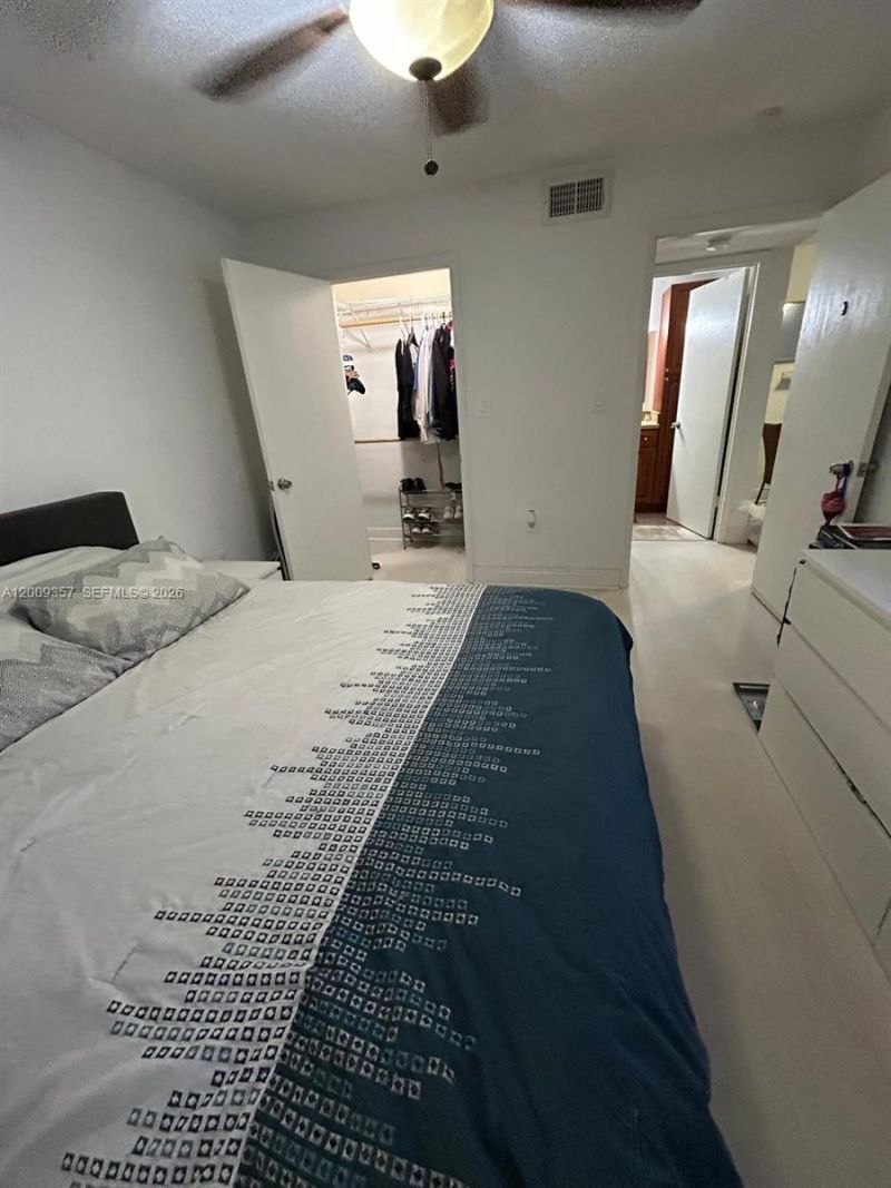 15551 SW 104th Ter , Unit 814, Miami, FL 33196 Photo
