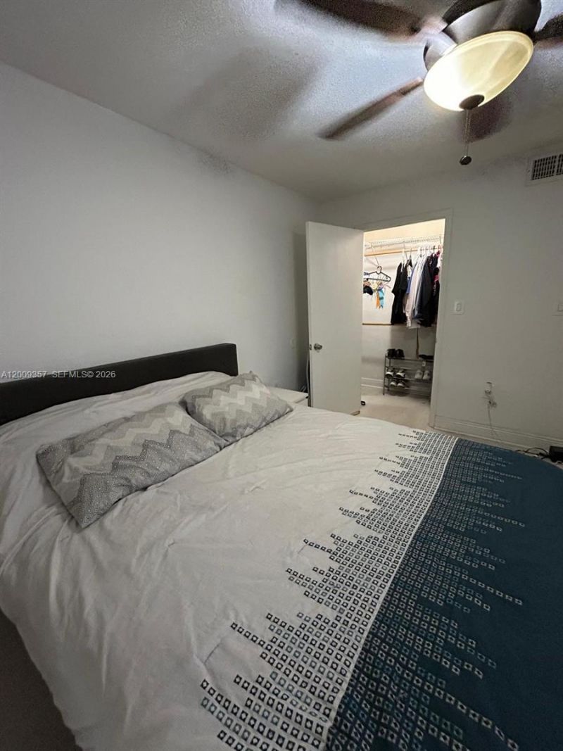 15551 SW 104th Ter , Unit 814, Miami, FL 33196 Photo
