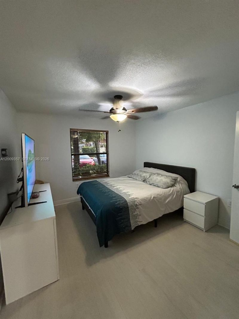 15551 SW 104th Ter , Unit 814, Miami, FL 33196 Photo