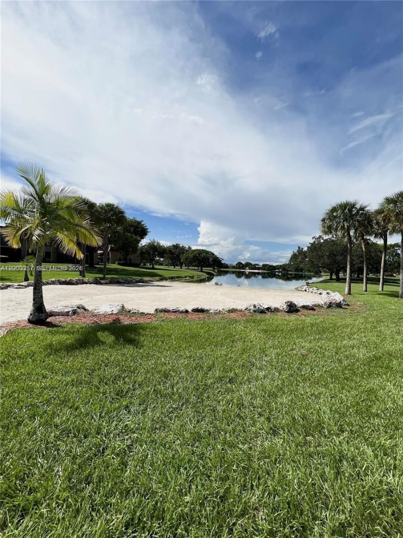 15551 SW 104th Ter , Unit 814, Miami, FL 33196 Photo
