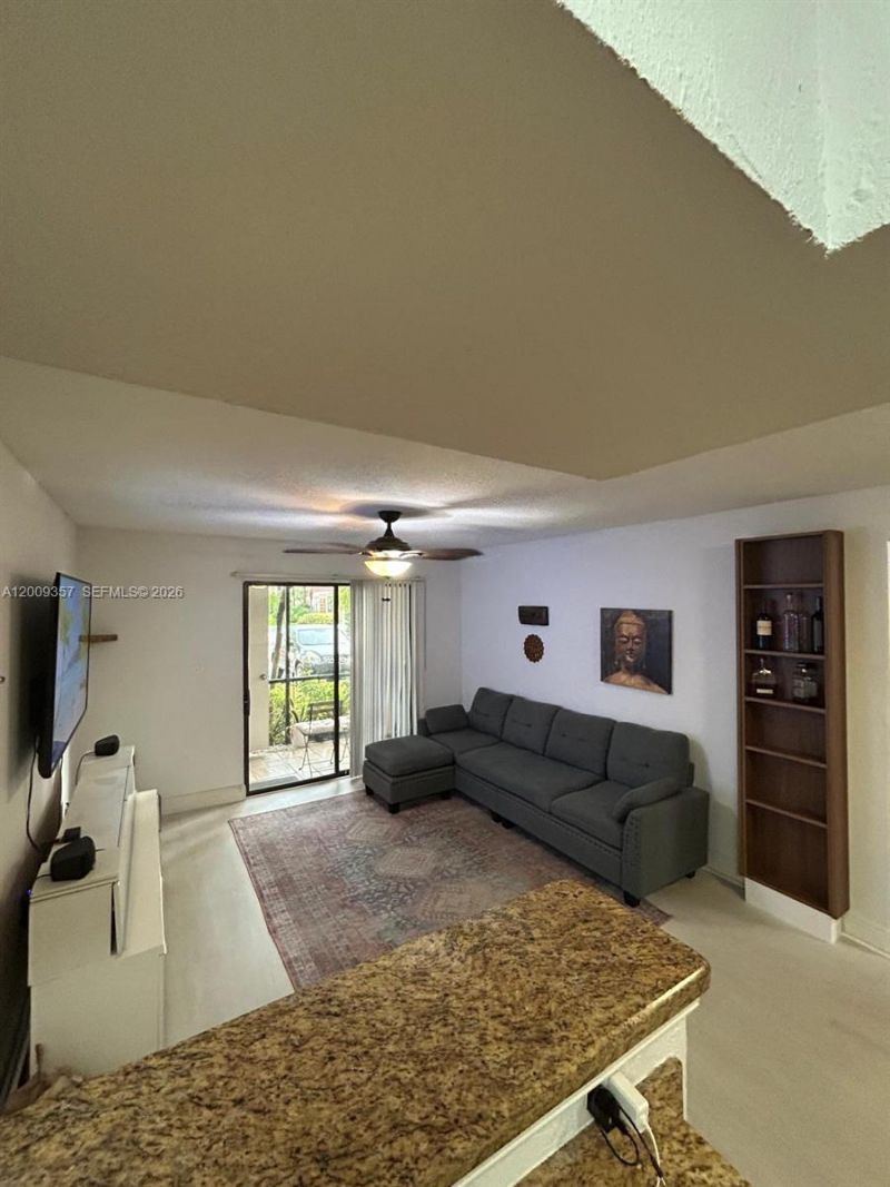 15551 SW 104th Ter , Unit 814, Miami, FL 33196 Photo
