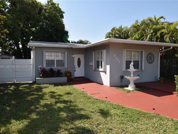 2544 SW 20th St , Unit 2544, Miami, FL 33145