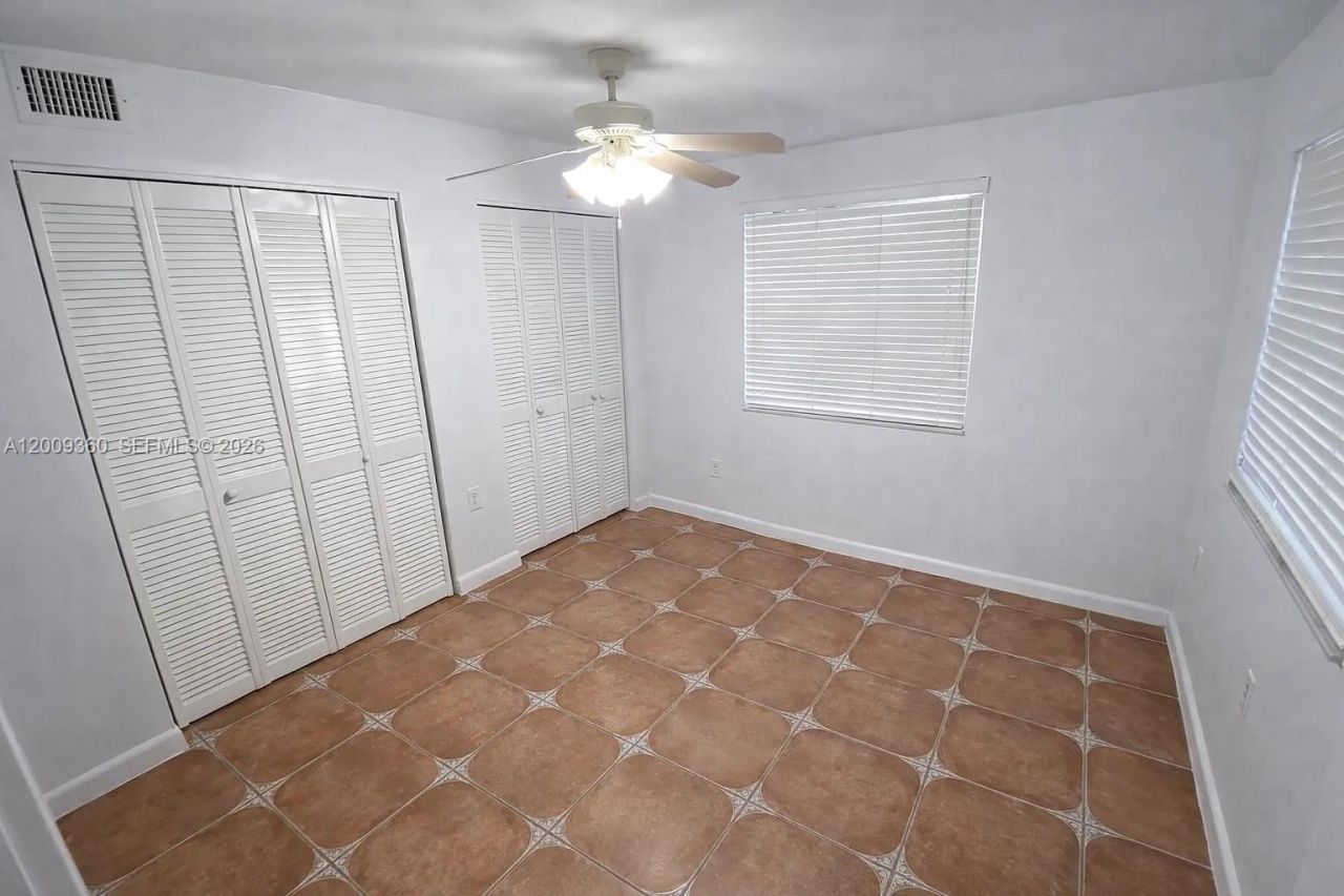 2544 SW 20th St, Unit 2544, Miami, FL 33145 Photo