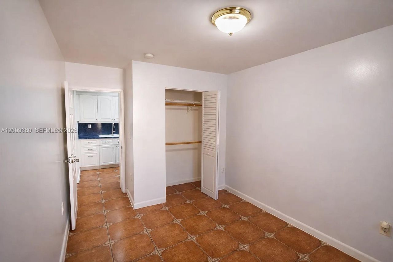 2544 SW 20th St, Unit 2544, Miami, FL 33145 Photo