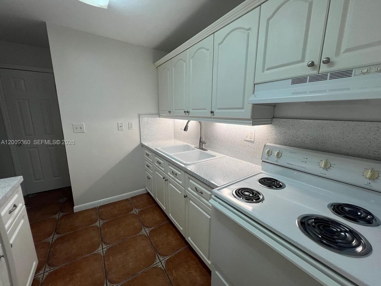 2544 SW 20th St, Unit 2544, Miami, FL 33145 Photo