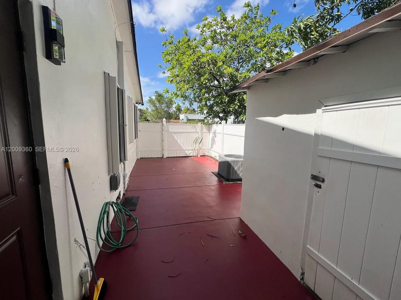 2544 SW 20th St, Unit 2544, Miami, FL 33145 Photo