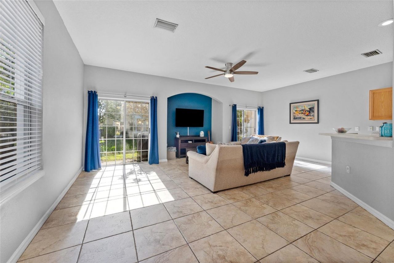 5107 6th Way N, Saint Petersburg, FL 33703 Photo