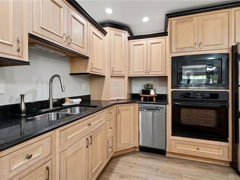 3119 Palm Drive, Dayton, OH 45449 Photo 11