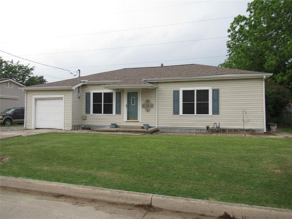 2213 Greenville Street, Caddo Mills, TX 75135