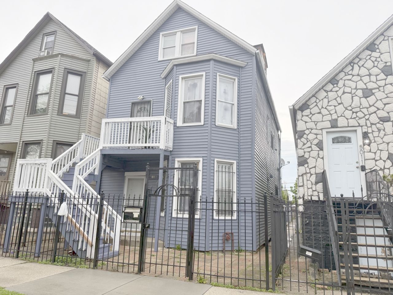 5009 S Artesian Avenue, Chicago, IL 60632 Main Photo