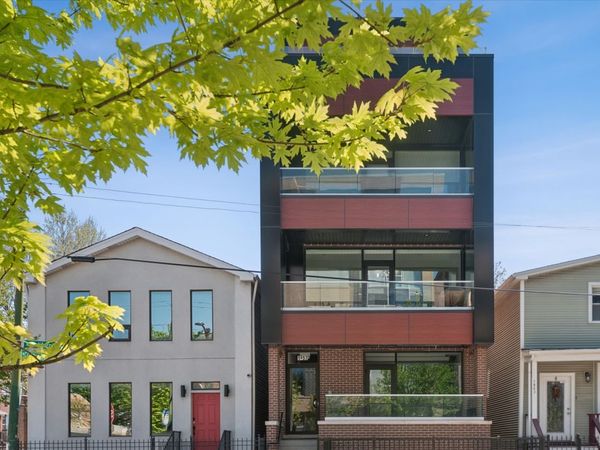 1857 N California Avenue, Unit 2, Chicago, IL 60647