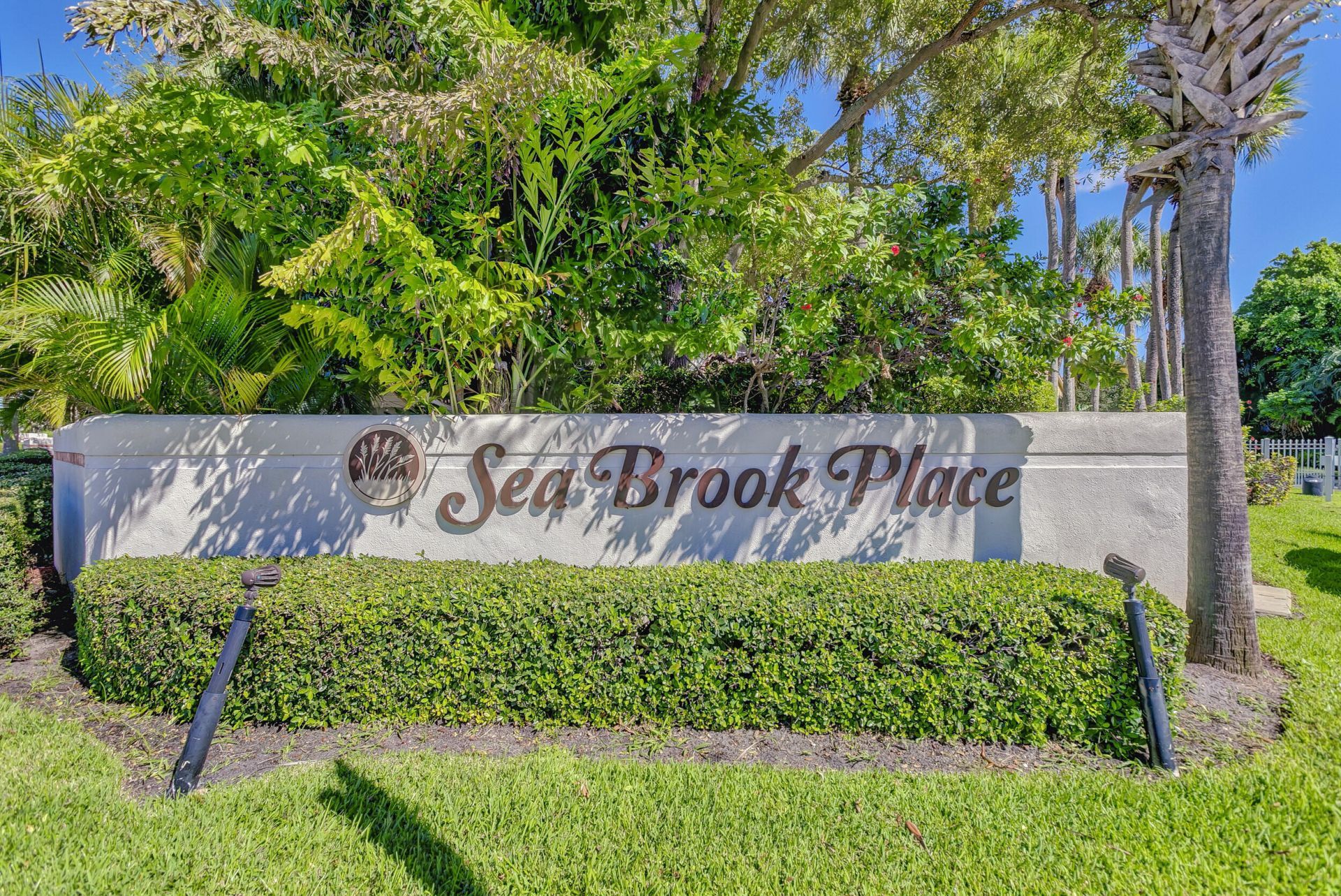246 Seabreeze Circle, Jupiter, FL 33477 Photo