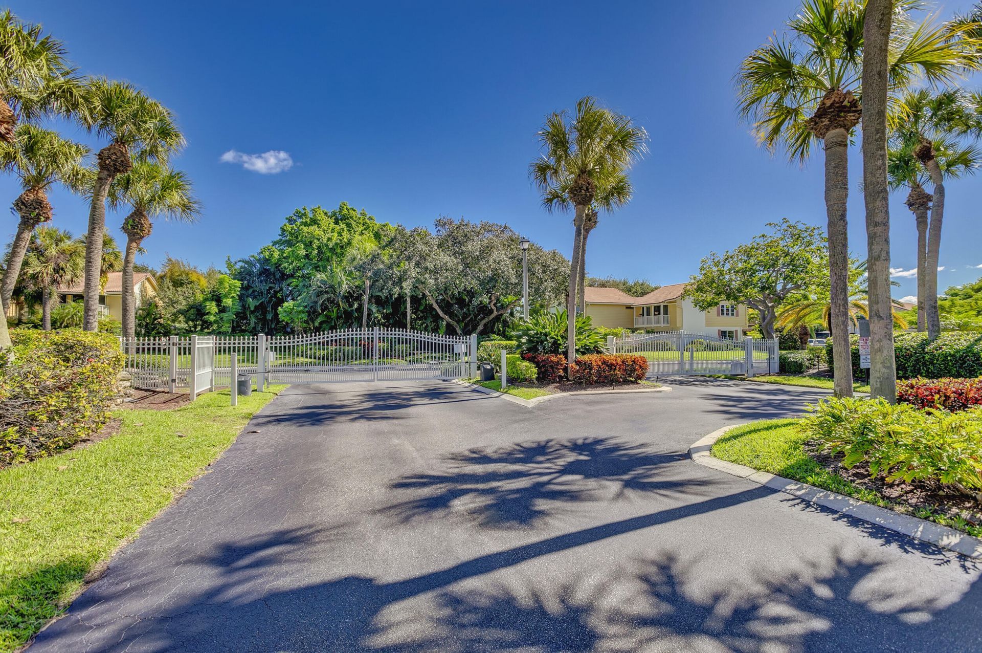 246 Seabreeze Circle, Jupiter, FL 33477 Photo