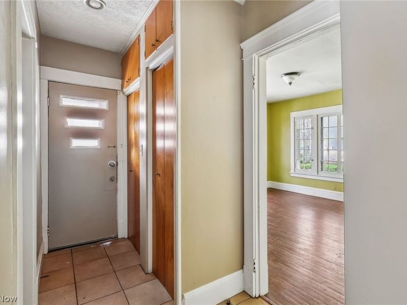 6821 Fleet Avenue, Cleveland, OH 44105 Photo 25