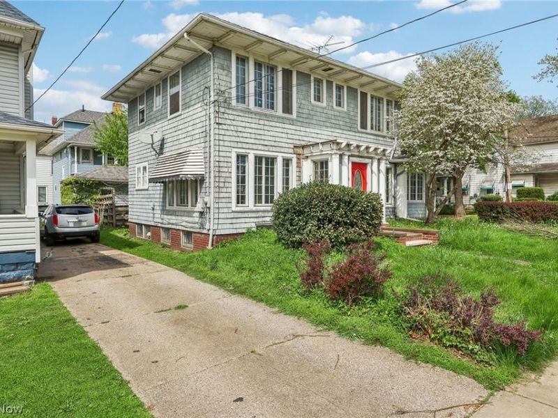 6821 Fleet Avenue, Cleveland, OH 44105 Photo 3