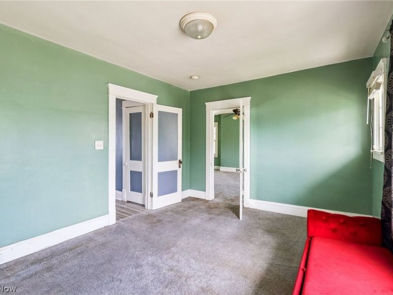 6821 Fleet Avenue, Cleveland, OH 44105 Photo 35