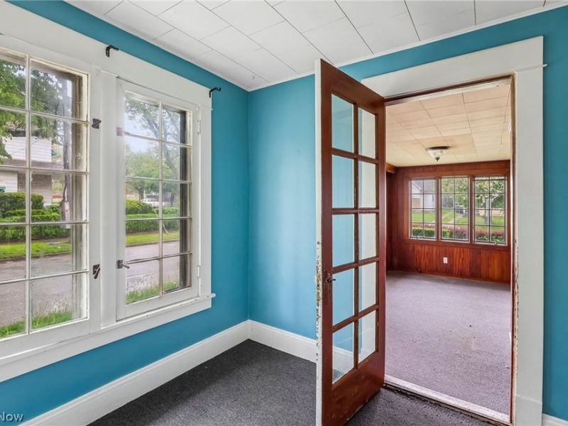 6821 Fleet Avenue, Cleveland, OH 44105 Photo 43