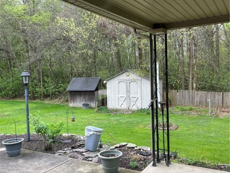 1501 Birch Run Drive NE, Warren, OH 44483 Photo 13
