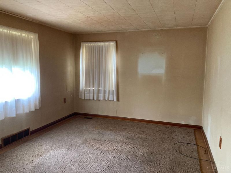 2647 Foran Drive, Cincinnati, OH 45238 Photo 2