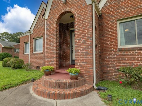 1300 Sussex Drive , Emporia, VA 23847