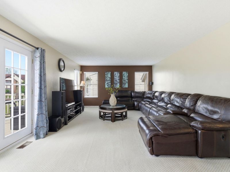 3139 Ambarwent Road, Reynoldsburg, OH 43068 Photo 15