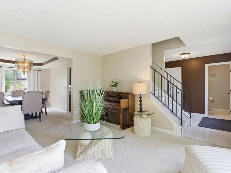 3139 Ambarwent Road, Reynoldsburg, OH 43068 Photo 6