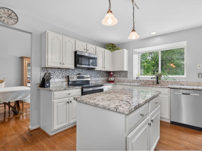 10070 Cedarwood Drive, Union, KY 41091 Photo 3