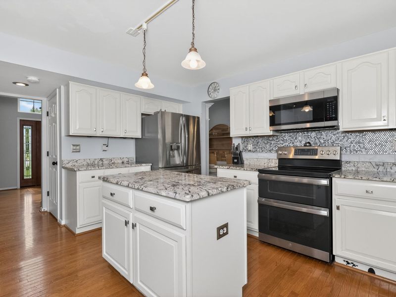 10070 Cedarwood Drive, Union, KY 41091 Photo 4