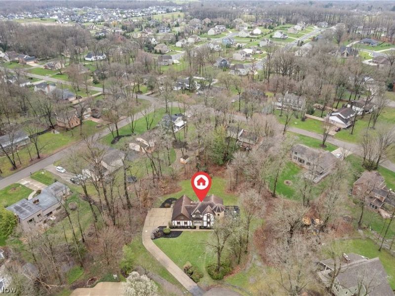 9466 Beryl Street NW, Massillon, OH 44646 Photo 2