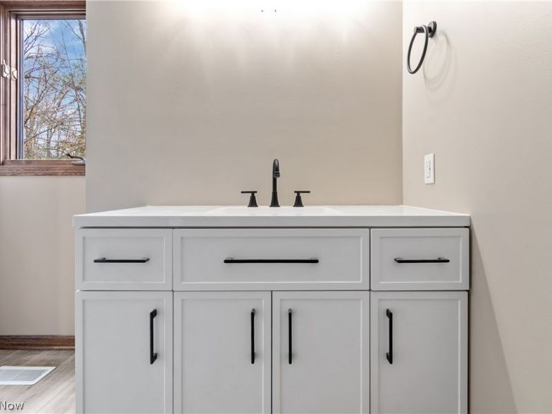 9466 Beryl Street NW, Massillon, OH 44646 Photo 24