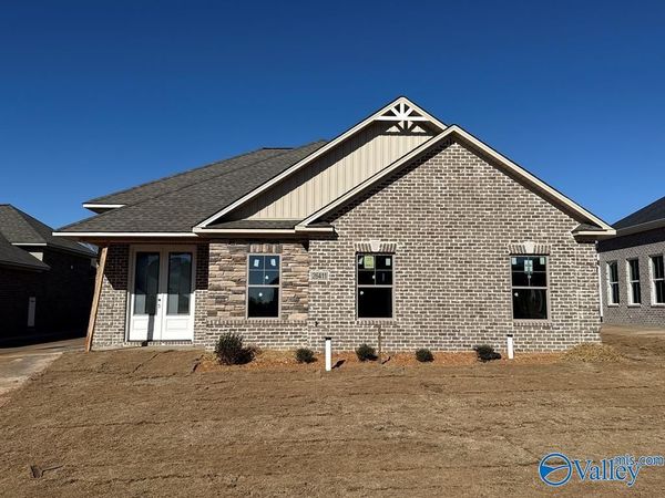 26411 Old Town Drive, Athens, AL 35613