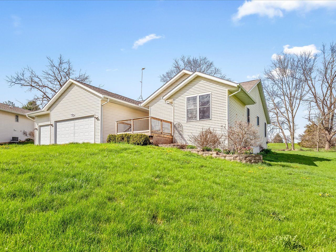 1774 Gainsboro Avenue, Davis, IL 61019 Main Photo