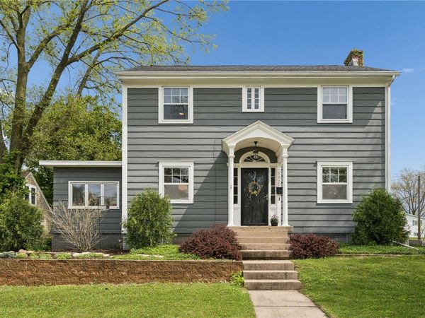 2226 5th Avenue SE, Cedar Rapids, IA 52403