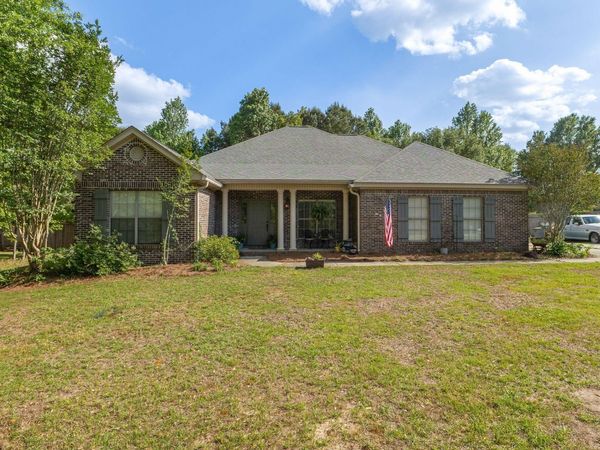 36 Pleasant Hill, Sumrall, MS 39482