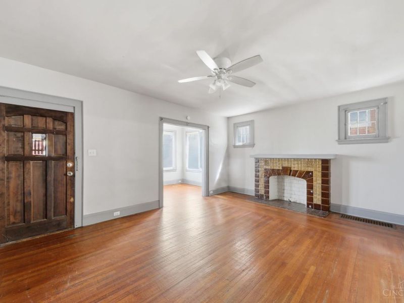 643 Glenwood Avenue, Cincinnati, OH 45229 Photo 4