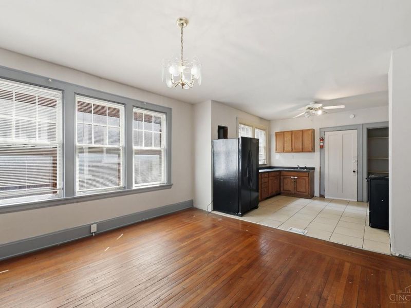 643 Glenwood Avenue, Cincinnati, OH 45229 Photo 9