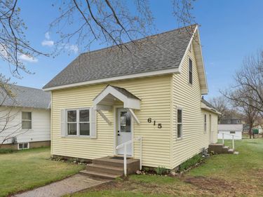 615 Getty Street S, Sauk Centre, MN 56378